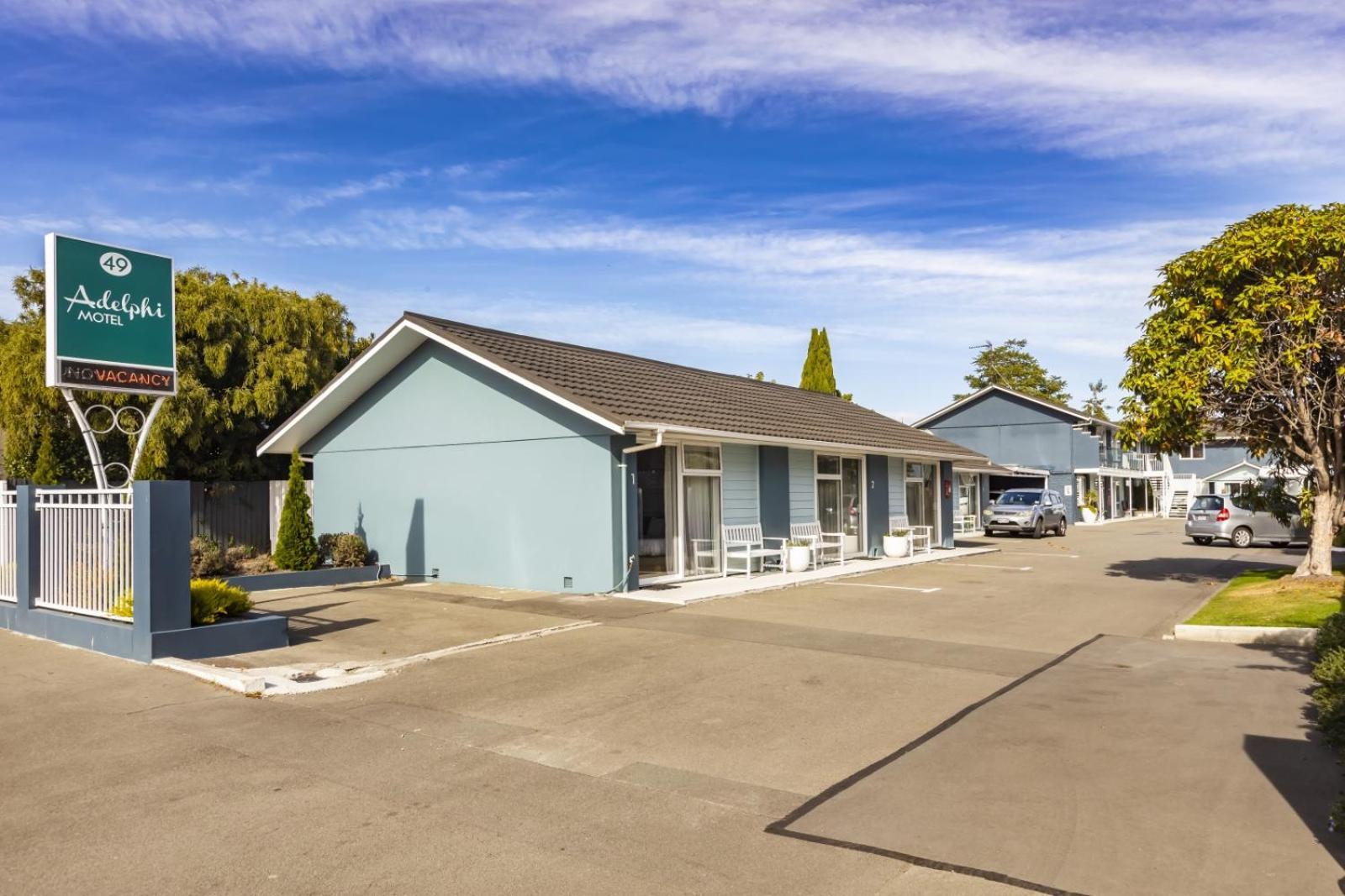 The Adelphi Motel Christchurch Exterior photo