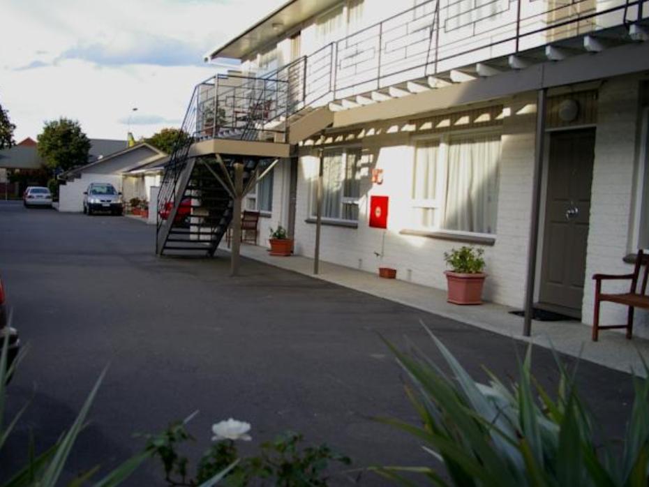 The Adelphi Motel Christchurch Exterior photo