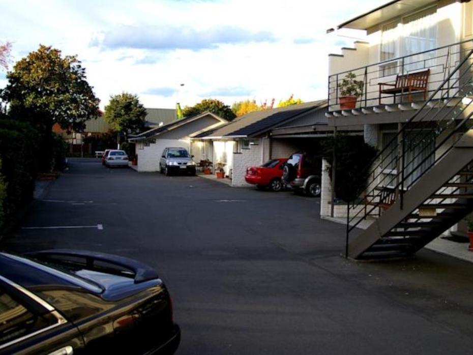 The Adelphi Motel Christchurch Exterior photo