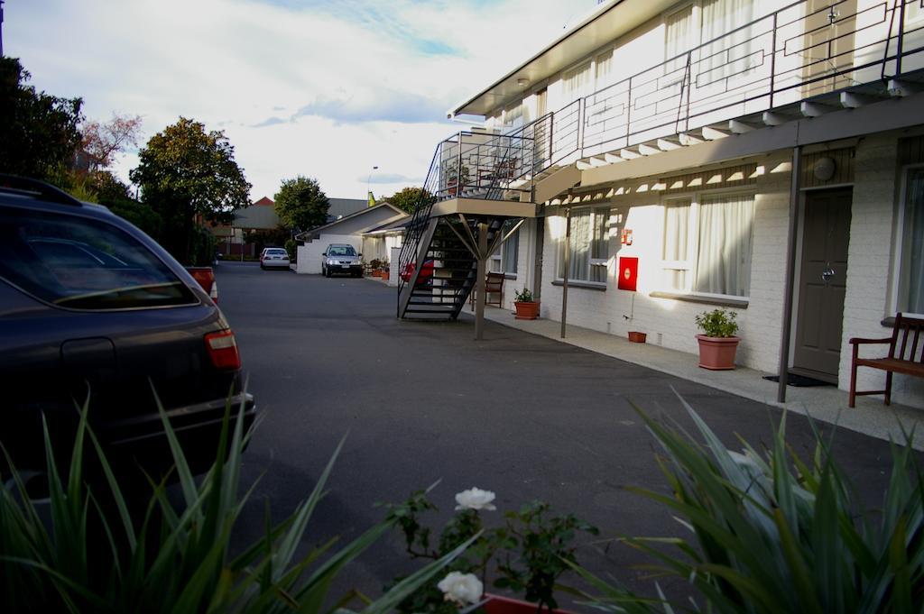 The Adelphi Motel Christchurch Exterior photo