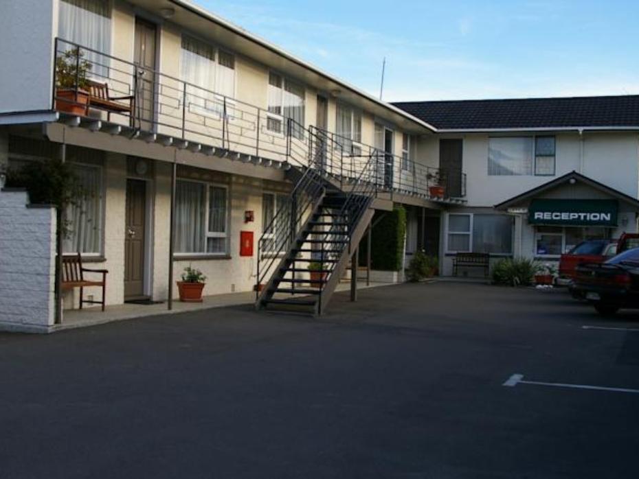 The Adelphi Motel Christchurch Exterior photo